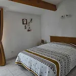 Maison Bleu Lavandin Grau D'agde 度假居