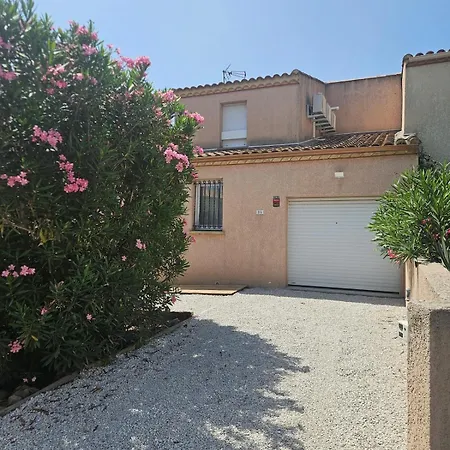 Maison Bleu Lavandin Grau D'agde Hébergement de vacances