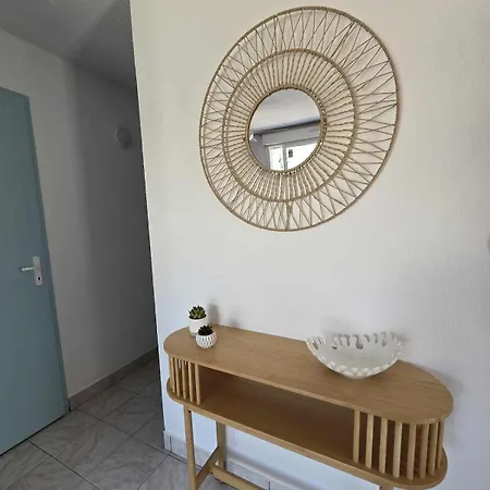 Maison Bleu Lavandin Grau D'agde *