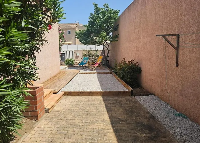 Maison Bleu Lavandin Grau D'agde Ferienhaus *